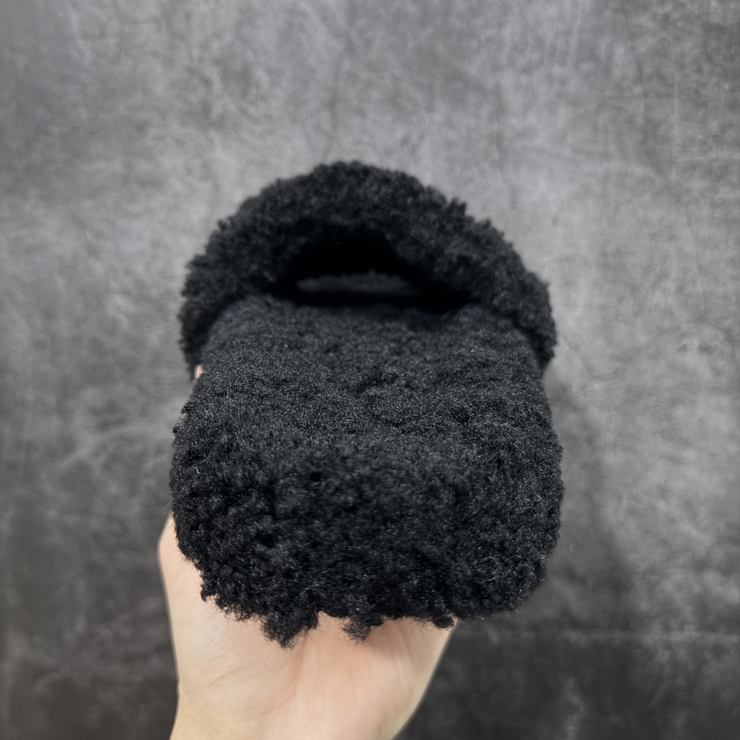 图片[4]-【顶级外贸版本】Balenciaga 巴黎世家 顶级专柜 秋冬限定 巴黎世家羊毛毛拖拖鞋 巴黎时装周新款 小红书推荐 原版开模 代购版本 进口小羊毛 原版字母拼色 原版私膜发泡大底 全套专柜包装 尺码：35 36 37 38 39 40 41 42 43 44 45-选品中心