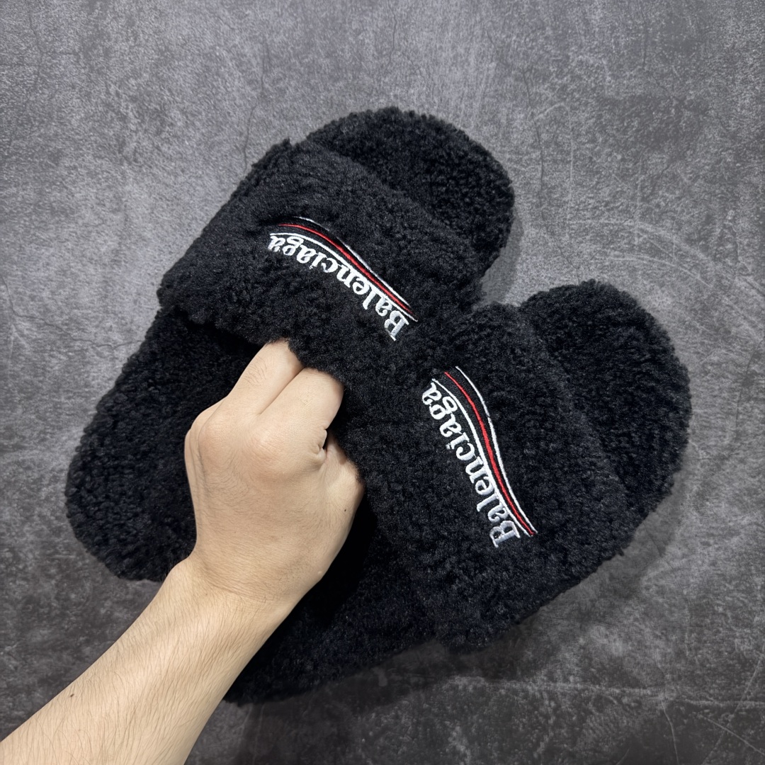 图片[8]-【顶级外贸版本】Balenciaga 巴黎世家 顶级专柜 秋冬限定 巴黎世家羊毛毛拖拖鞋 巴黎时装周新款 小红书推荐 原版开模 代购版本 进口小羊毛 原版字母拼色 原版私膜发泡大底 全套专柜包装 尺码：35 36 37 38 39 40 41 42 43 44 45-选品中心