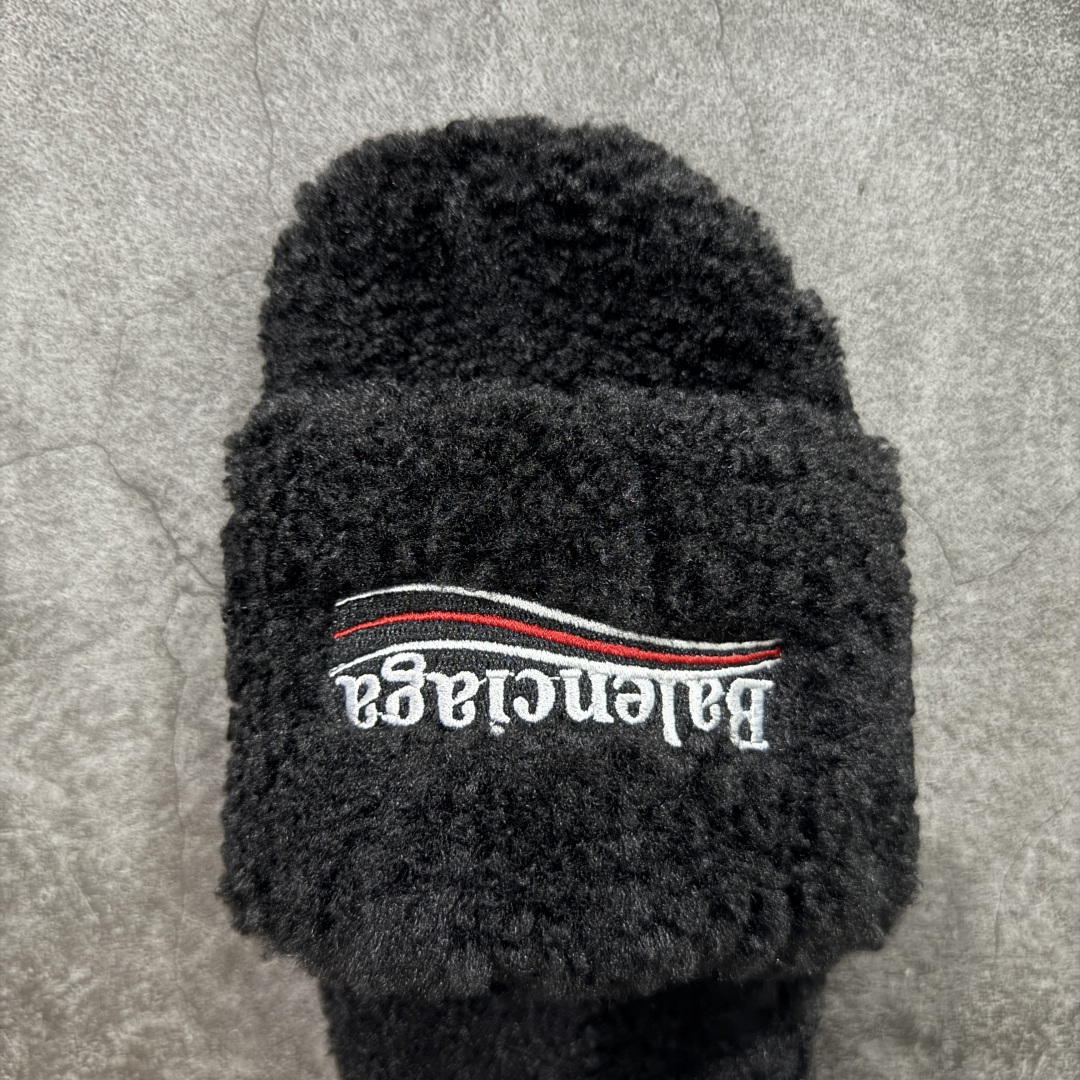 图片[5]-【顶级外贸版本】Balenciaga 巴黎世家 顶级专柜 秋冬限定 巴黎世家羊毛毛拖拖鞋 巴黎时装周新款 小红书推荐 原版开模 代购版本 进口小羊毛 原版字母拼色 原版私膜发泡大底 全套专柜包装 尺码：35 36 37 38 39 40 41 42 43 44 45-选品中心