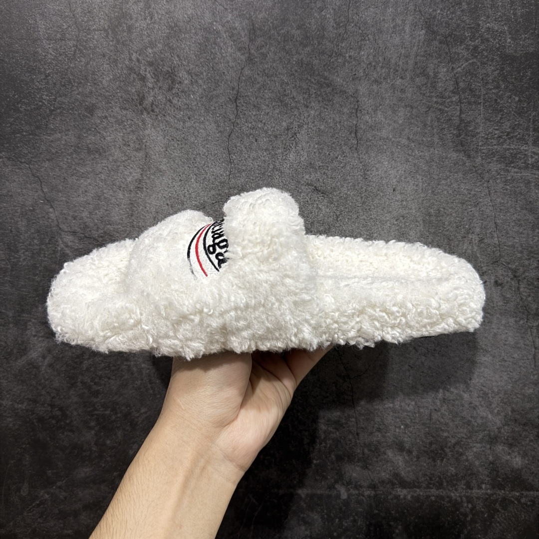 图片[2]-【顶级外贸版本】Balenciaga 巴黎世家 顶级专柜 秋冬限定 巴黎世家羊毛毛拖拖鞋 巴黎时装周新款 小红书推荐 原版开模 代购版本 进口小羊毛 原版字母拼色 原版私膜发泡大底 全套专柜包装 尺码：35 36 37 38 39 40 41 42 43 44 45-选品中心