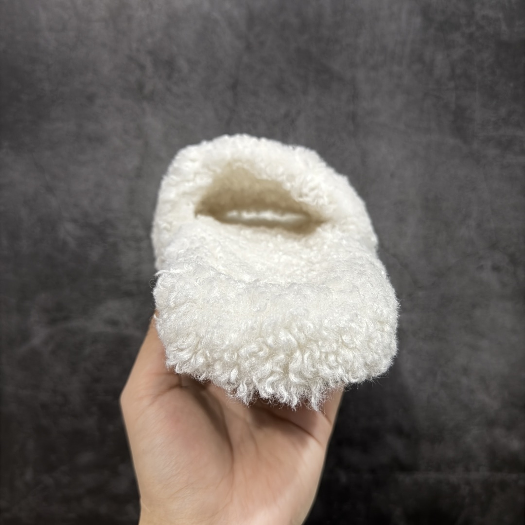 图片[4]-【顶级外贸版本】Balenciaga 巴黎世家 顶级专柜 秋冬限定 巴黎世家羊毛毛拖拖鞋 巴黎时装周新款 小红书推荐 原版开模 代购版本 进口小羊毛 原版字母拼色 原版私膜发泡大底 全套专柜包装 尺码：35 36 37 38 39 40 41 42 43 44 45-选品中心