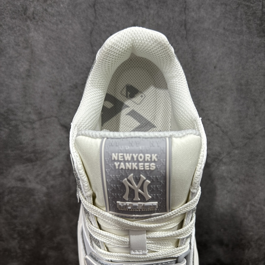 图片[8]-【纯原升级版】韩国洋基队NY大标潮流老爹鞋 MLB小白鞋市面上唯一顶级纯原版本 原材料打造 原楦原档案数据开发版型 完美鞋头弧度/后套收口效果🆚市面文案版本‼️ 原厂立体填充鞋舌海绵 中底注胶孔原数据开发模具大底 原厂转印标 保证不掉字 内增高6cm 原厂1：1模具开发 原厂进口纳米材质 原厂 全套手提袋 原盒雷射防伪标包装 天猫订单品质 官网尺码35 36 36.5 37.5 38 38.5 39 40 40.5 41 42 42.5 43 44 44.5 45-选品中心