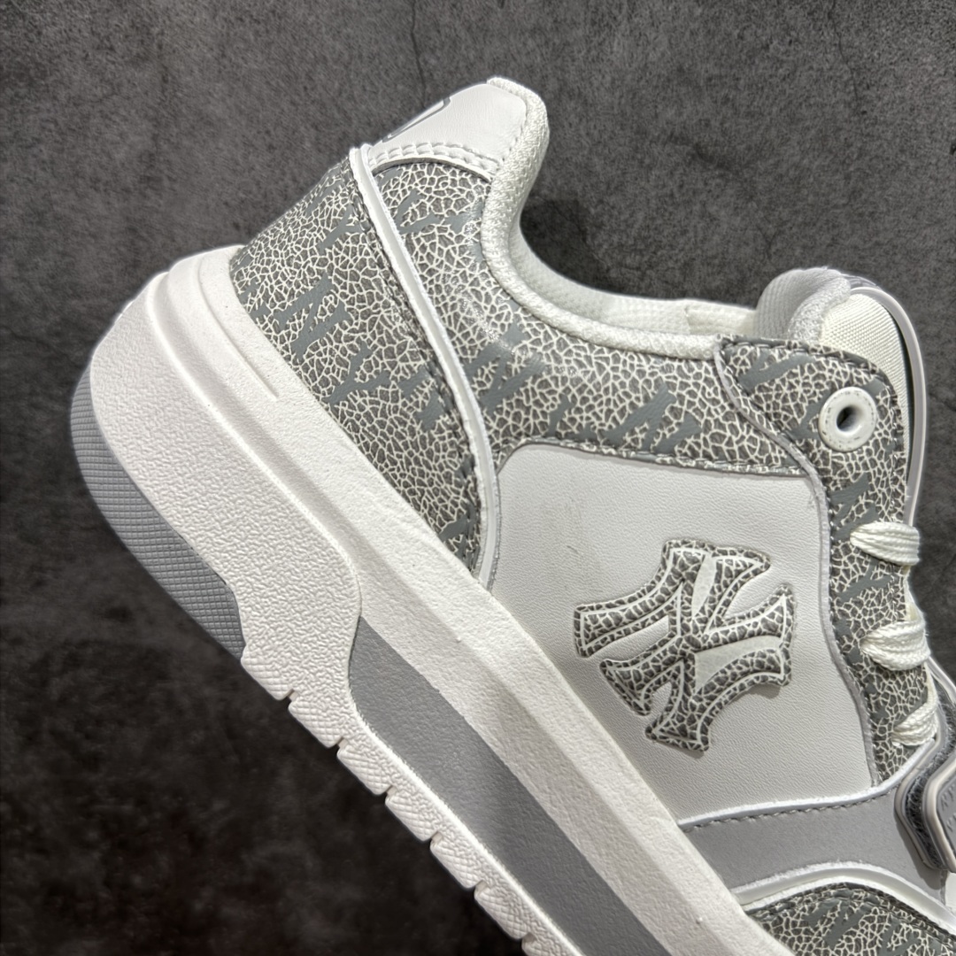 图片[7]-【纯原升级版】韩国洋基队NY大标潮流老爹鞋 MLB小白鞋市面上唯一顶级纯原版本 原材料打造 原楦原档案数据开发版型 完美鞋头弧度/后套收口效果🆚市面文案版本‼️ 原厂立体填充鞋舌海绵 中底注胶孔原数据开发模具大底 原厂转印标 保证不掉字 内增高6cm 原厂1：1模具开发 原厂进口纳米材质 原厂 全套手提袋 原盒雷射防伪标包装 天猫订单品质 官网尺码35 36 36.5 37.5 38 38.5 39 40 40.5 41 42 42.5 43 44 44.5 45-选品中心