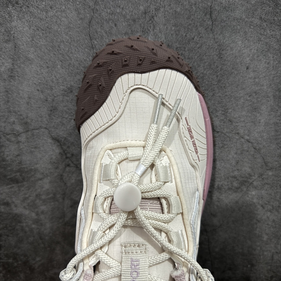 图片[5]-【绿x纯原】可隆KOLON SPORT LITCAMP MEGA 时尚舒适 低帮 户外防水功能鞋 男女同款 防水支撑轻便回弹 低帮徒步鞋 广东纯原大厂出品 纯原版本👏 脚感软到像踩云朵☁️—鞋面柔软贴合脚型 走石子路也不硌脚 防滑V黄金大底纹路深似锯齿，泥地、陡坡都稳稳拿捏 下雨天也不怕打滑 黑色耐脏又百搭 日常穿去上班是低调质感 进山徒步是可靠装备，从城市到山野，一双鞋承包所有 “出走计划” 尺码：36.5-46-选品中心