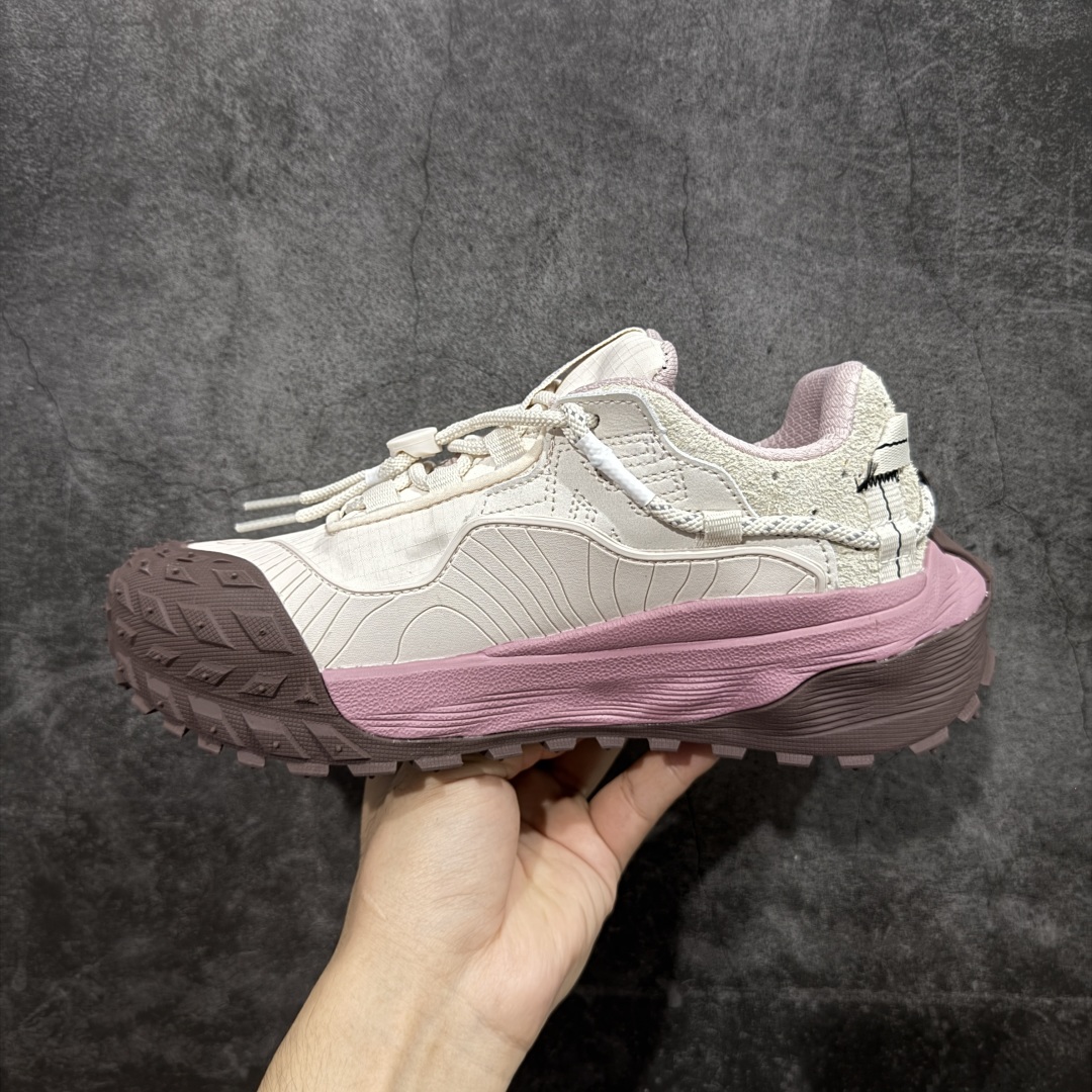 图片[2]-【绿x纯原】可隆KOLON SPORT LITCAMP MEGA 时尚舒适 低帮 户外防水功能鞋 男女同款 防水支撑轻便回弹 低帮徒步鞋 广东纯原大厂出品 纯原版本👏 脚感软到像踩云朵☁️—鞋面柔软贴合脚型 走石子路也不硌脚 防滑V黄金大底纹路深似锯齿，泥地、陡坡都稳稳拿捏 下雨天也不怕打滑 黑色耐脏又百搭 日常穿去上班是低调质感 进山徒步是可靠装备，从城市到山野，一双鞋承包所有 “出走计划” 尺码：36.5-46-选品中心