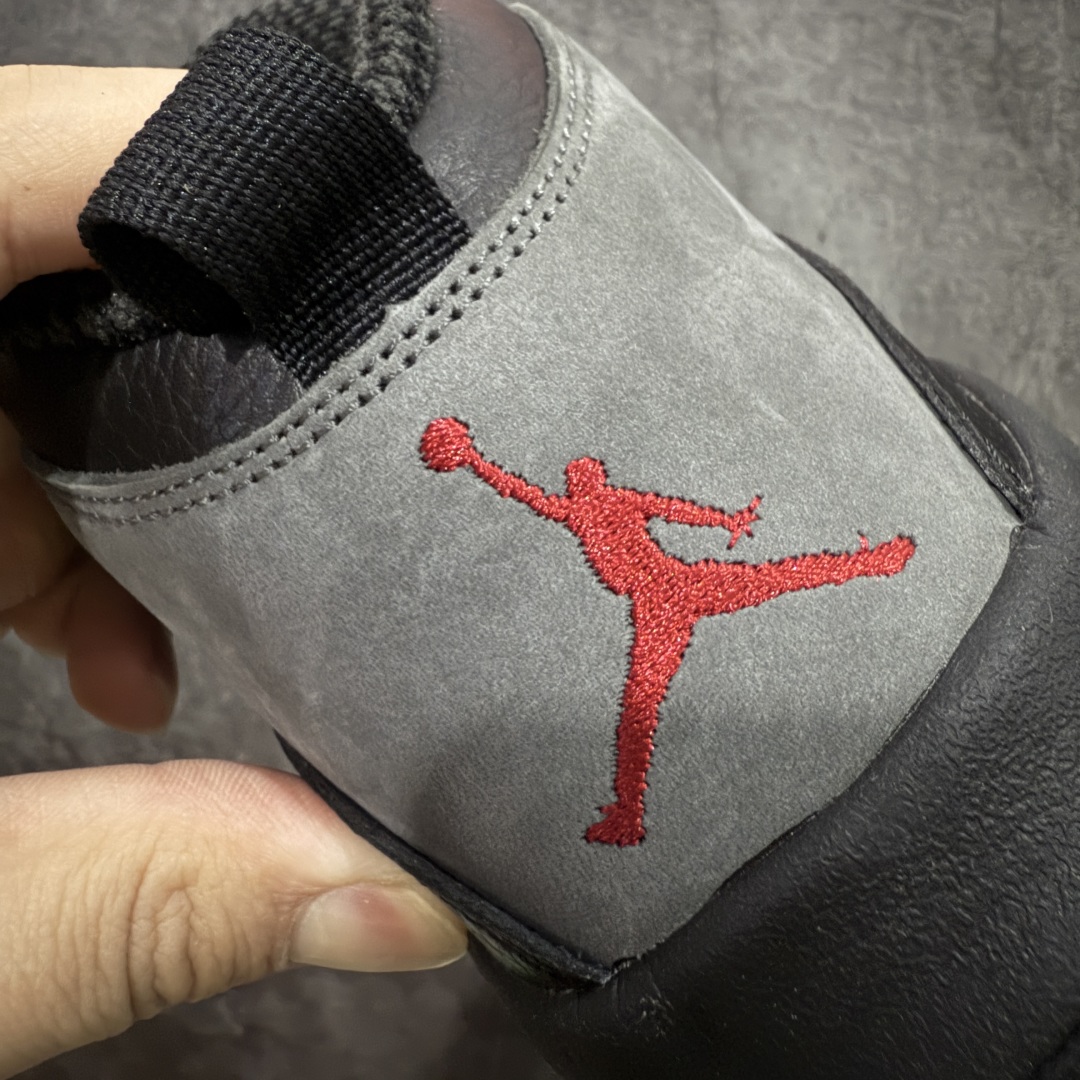 图片[2]-【外贸纯原】Air Jordan 10 OG“Steel”2025复刻 aj10 灰黑色 HJ6779-001 市场首发版本 高端品质 头层原厂皮料 原盒包装 圈内知名口碑大厂出品 原楦原纸板 原厂皮料 原厂碳板打造 极致一眼正品既视感 高端外贸零售专供品质 尺码：40 40.5 41 42 42.5 44 44.5 45 46 47.5-选品中心