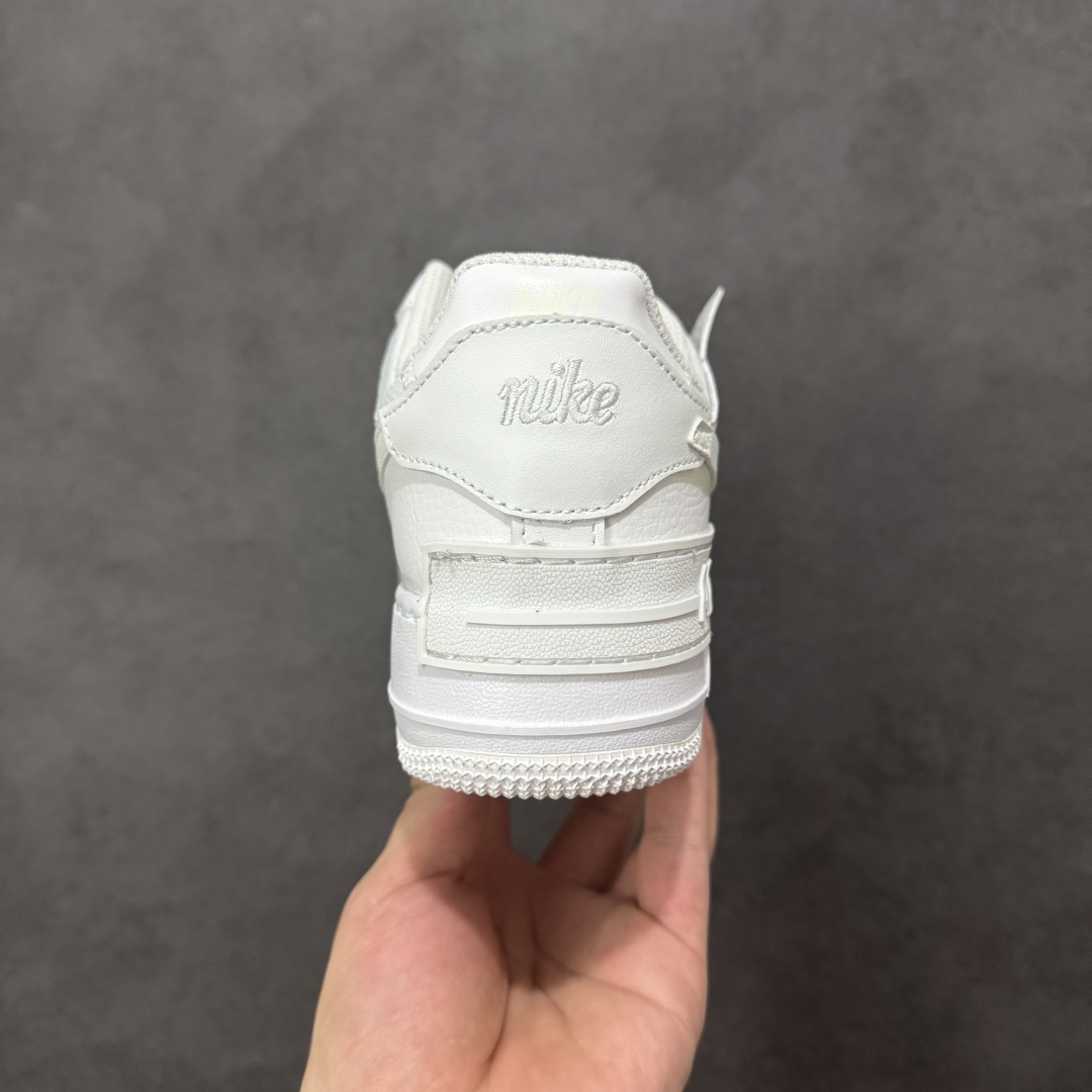 图片[4]-福利特价【GQ福利】Nike Air Force 1 Low 空军一号低帮运动休闲板鞋 原楦头原纸板 打造纯正空军版型 专注外贸渠道 全掌内置蜂窝气垫 原盒配件 原厂中底钢印、拉帮完美 尺码：36 36.5 37.5 38 38.5 39 40 40.5 41 42 42.5 43 44 44.5 45 编码：GQA160170-选品中心