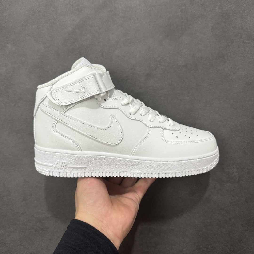 图片[2]-福利特价【GQ福利】Nike Air Force 1 Low 空军一号低帮运动休闲板鞋 原楦头原纸板 打造纯正空军版型 专注外贸渠道 全掌内置蜂窝气垫 原盒配件 原厂中底钢印、拉帮完美 尺码：36 36.5 37.5 38 38.5 39 40 40.5 41 42 42.5 43 44 44.5 45（ow联名贵10） 编码：GQA160170-选品中心