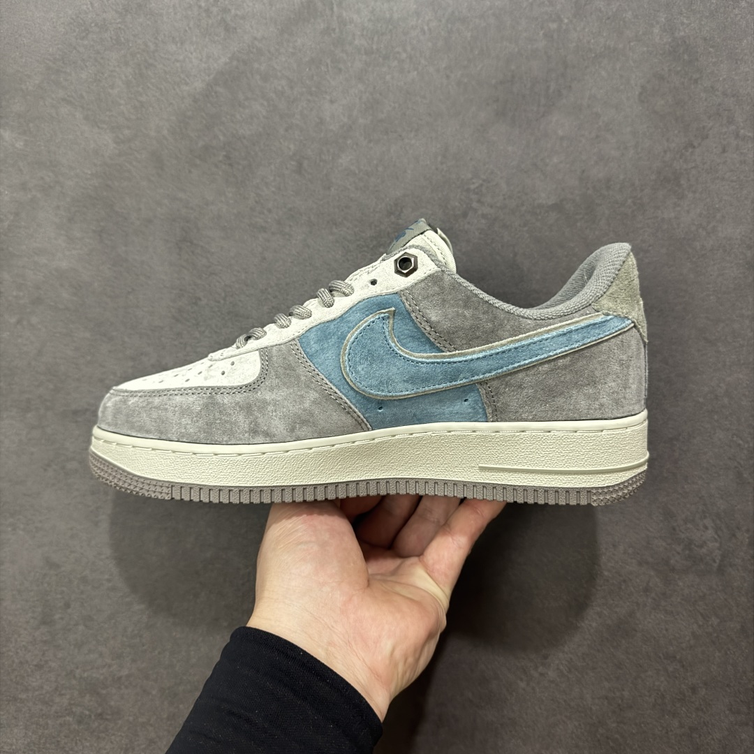 图片[2]-【定制版】Nike Air Force 1 \’07 Low “头层猪八拼接” 空军一号 高端定制 低帮 运动休闲鞋 折边针车 工艺难度大 原楦头原纸板 原装鞋盒 定制五金配件 内置全掌气垫 原厂鞋底 货号：DY9867-009 尺码：36 36.5 37.5 38 38.5 39 40 40.5 41 42 42.5 43 44 44.5 45 编码：HXSA250260-选品中心