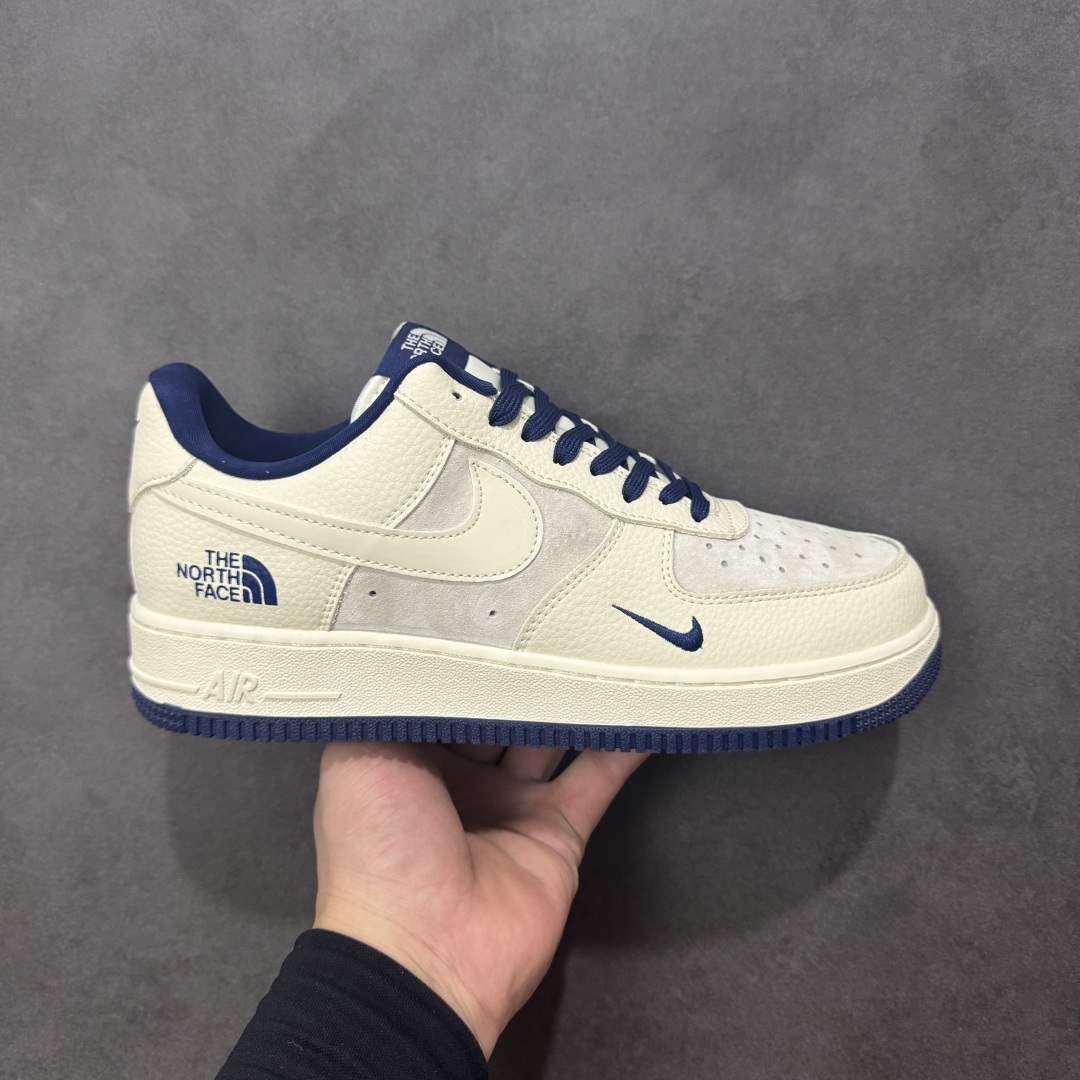 【定制版】Nike Air Force 1 \'07 Low “北面联名——猪八米蓝”空军一号 高端定制 低帮 运动鞋 休闲鞋 折边针车 工艺难度大 原楦头原纸板 原装鞋盒 定制五金配件 内置全掌气垫 原厂鞋底 货号：DF0188-107 尺码：36 36.5 37.5 38 38.5 39 40 40.5 41 42 42.5 43 44 44.5 45 编码：HXSB310320-选品中心