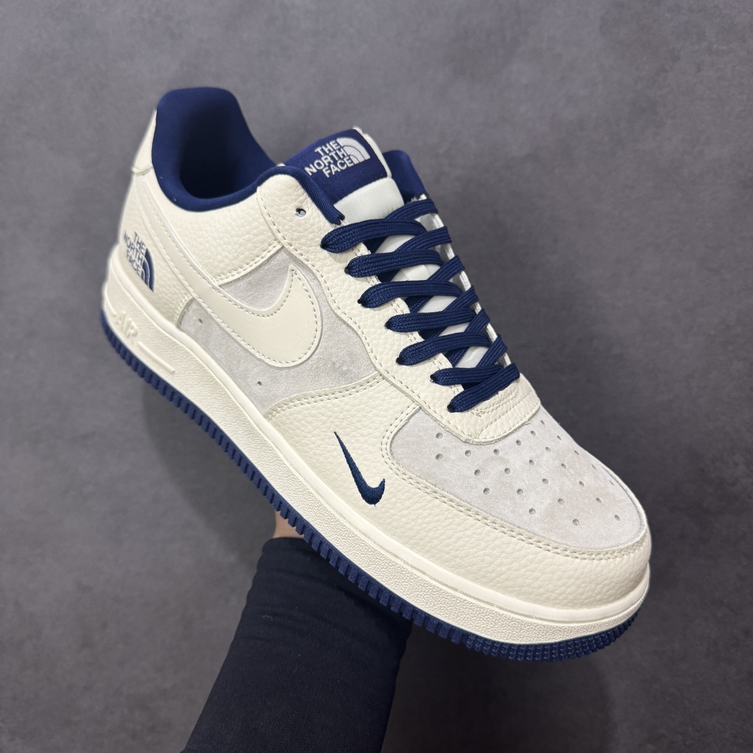图片[3]-【定制版】Nike Air Force 1 \’07 Low “北面联名——猪八米蓝”空军一号 高端定制 低帮 运动鞋 休闲鞋 折边针车 工艺难度大 原楦头原纸板 原装鞋盒 定制五金配件 内置全掌气垫 原厂鞋底 货号：DF0188-107 尺码：36 36.5 37.5 38 38.5 39 40 40.5 41 42 42.5 43 44 44.5 45 编码：HXSB310320-选品中心