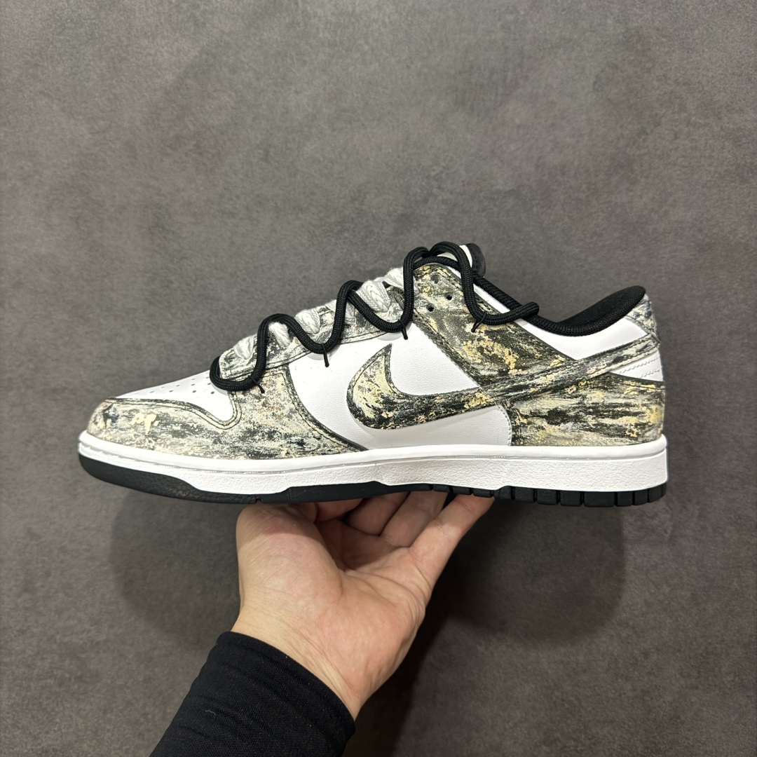 图片[2]-【定制版】Nike SB Dunk Low 绑带 周年高端定制 低帮休闲板鞋 HF5441-100 淘金热  #定制鞋盒 大厂纯原品质出货 超高清洁度 皮料切割干净无任何毛边 细节完美   尺码：40 40.5 41 42 42.5 43 44 44.5 45 46 编码：HXSB330340-选品中心