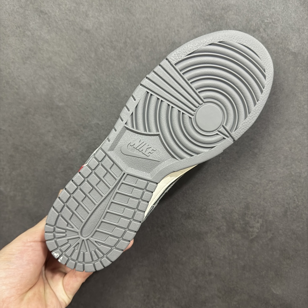 图片[9]-【定制版】Nike SB Dunk Low“LV联名——灰猪八红标” 周年高端定制 低帮休闲板鞋 定制鞋盒 大厂纯原品质出货 超高清洁度 皮料切割干净无任何毛边 细节完美 货号：CX5050-Y13 尺码：36 36.5 37.5 38 38.5 39 40 40.5 41 42 42.5 43 44 44.5 45 编码：HXSB330340-选品中心