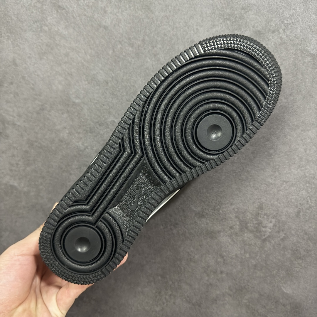 图片[9]-【定制版】Nike Air Force 1 07 Low “黑武士”全麂皮 秋冬 空军一号低帮休闲板鞋 定制皮料 原盒原包装 原楦头原纸板 纯正版型 内置全掌气垫 货号：ZH0316-134 尺码：36 36.5 37.5 38 38.5 39 40 40.5 41 42 42.5 43 44 44.5 45 编码：HXSA310320-选品中心