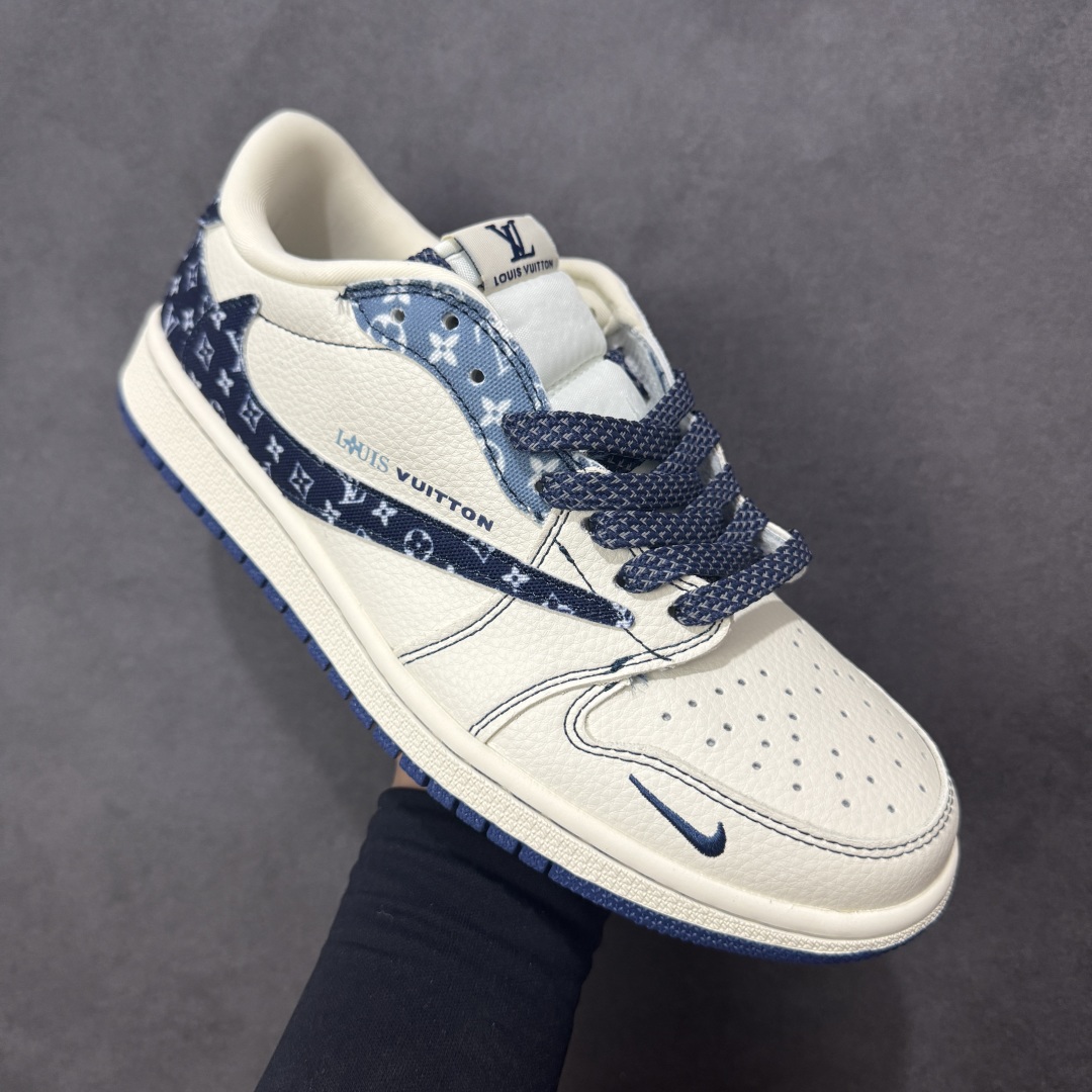 图片[3]-【定制版】高端定制 Travis Scott x Fragment Design x Jordan Air Jordan 1 Low OG SP “路易威登联名——水洗牛仔蓝印花” 高端定制 倒钩三方联名低帮篮球鞋 #定制鞋盒 大厂纯原品质出货 超高清洁度 皮料切割干净无任何毛边 细节完美 货号：XD1979-002 尺码：36 36.5 37.5 38 38.5 39 40 40.5 41 42 42.5 43 44 44.5 45 编码：HXSB330340-选品中心