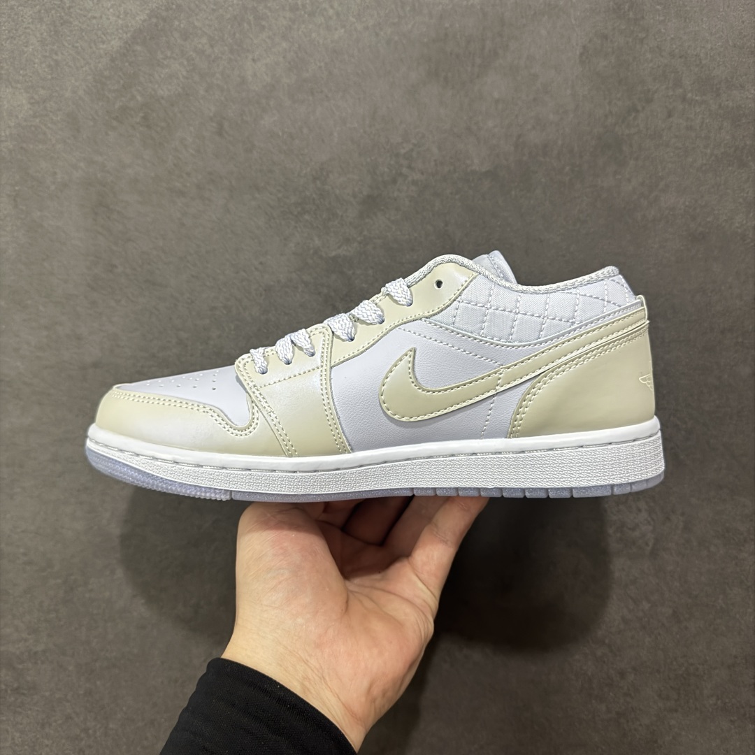 图片[2]-【K版纯原】Air Jordan AJ1 Low 低帮 灰绿 IM5129-010 全新流水线出品 市场第二梯队最强版 全部原鞋开发 原楦原纸板开发 全鞋电脑针车 原厂内置全掌气垫 原盒内在原标 唯一Zp原版鞋带绑法 免检产品 全新2022版型 全头层皮料 完美零毛边处理 原厂配置全掌气垫 价格定位良心 新配色陆续出货 尺码：36-46-选品中心
