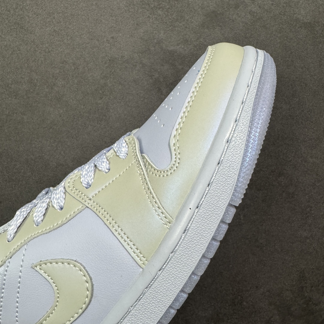 图片[5]-【K版纯原】Air Jordan AJ1 Low 低帮 灰绿 IM5129-010 全新流水线出品 市场第二梯队最强版 全部原鞋开发 原楦原纸板开发 全鞋电脑针车 原厂内置全掌气垫 原盒内在原标 唯一Zp原版鞋带绑法 免检产品 全新2022版型 全头层皮料 完美零毛边处理 原厂配置全掌气垫 价格定位良心 新配色陆续出货 尺码：36-46-选品中心