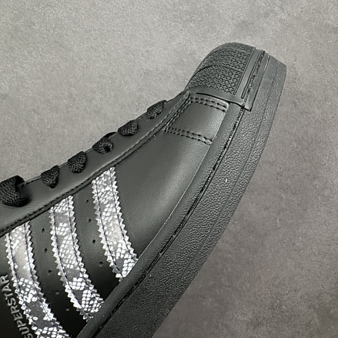 图片[5]-【H11纯原】Adidas Originals Superstar 2 黑纹 采用头层皮革饰片组合粒面牛剖革鞋面材质 2020改良全包围鞋垫 正确2020版鞋底模具及扇贝头盖片 货号：JP6058 尺码：35.5 36 36.5 37 38 38.5 39 40 40.5 41 42 42.5 43 44 44.5 45-选品中心