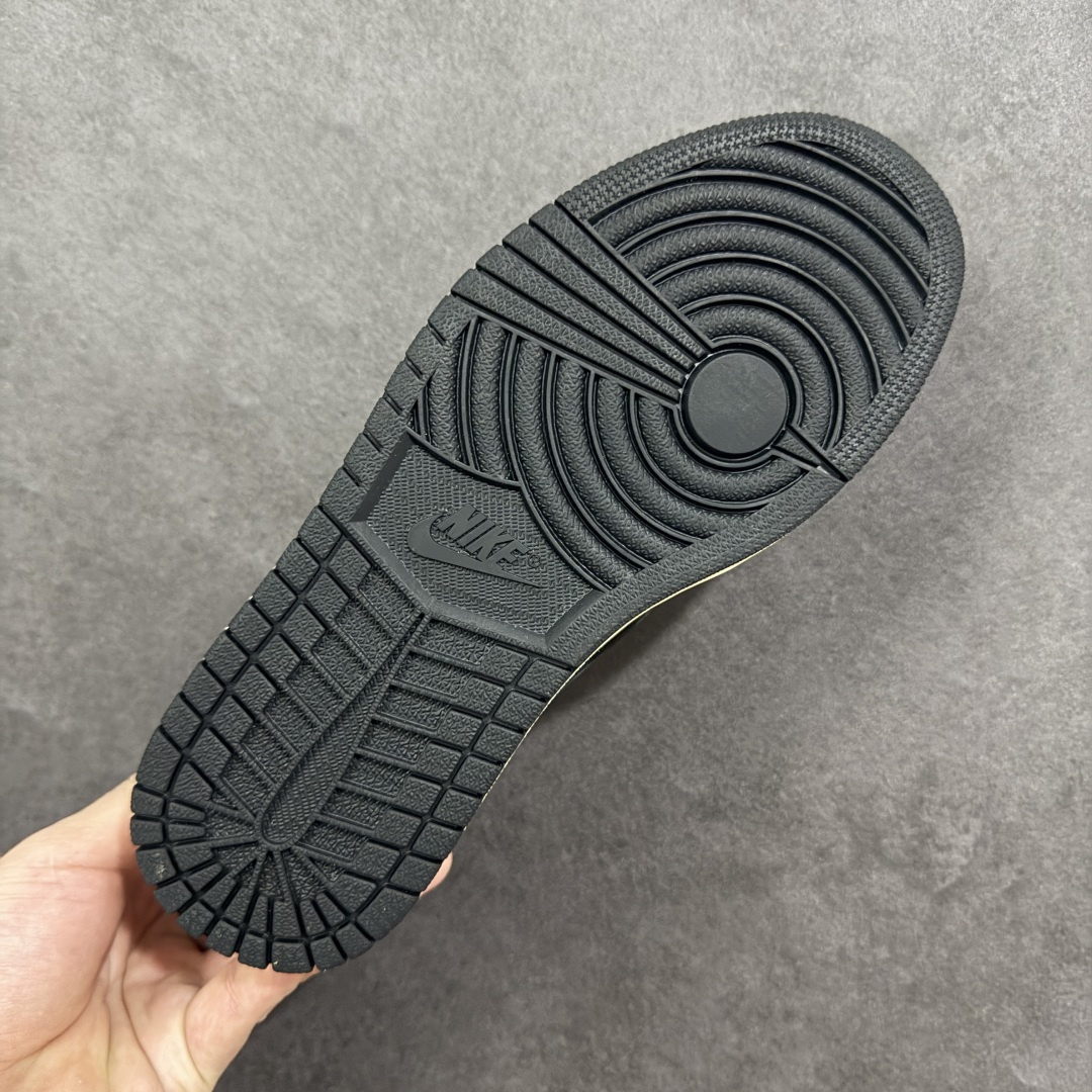 图片[9]-【全头层版】Air Jordan 1 x Travis Scott AJ1 x TS联名 倒钩低帮 DM7866-201 外贸大厂出品 原楦原纸板开发 全鞋电脑针车 原厂内置全掌气垫 原盒原标 免检产品 全头层皮料 完美零毛边处理 尺码：36-47.5-选品中心