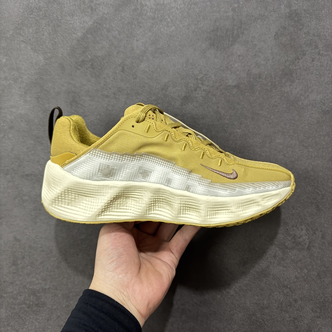 【纯原版】#HYEIN SEO x Nike Ava Rover Ava Rover 联名鞋 该鞋款采用流线型轮廓设计，鞋面结合 TPU 网格支撑结构，中底搭载 ReactX 泡棉材质，外底为 华夫底纹，整体呈现机能风风格，以流线型轮廓和轻薄物料鞋面为主，TPU 网格状支撑结构增强支撑性，中底采用 ReactX 泡棉材质，提供缓震性能，华夫底纹外底兼顾灵活度和抓地力。 货号：DX4215-304 尺码：36-45 编码：LNHB250260-选品中心