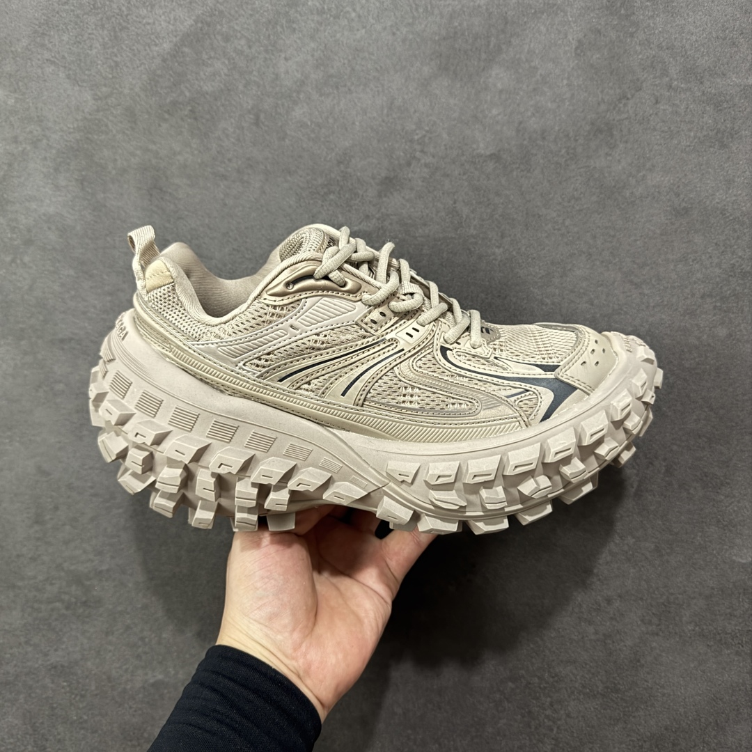 【Good纯原福利】巴黎世家 Balenciaga Defender 复古老爹鞋轮胎鞋 原市场5-600的货 顶级大厂出品 份量十足 售前售后保障到底 可退换 工厂白菜价清库存 价格相当给力 强推💪🏻 注意把握 手慢无 注意代发运费超重‼️ 尺码：35 36 37 38 39 40 41 42 43 44 45-选品中心