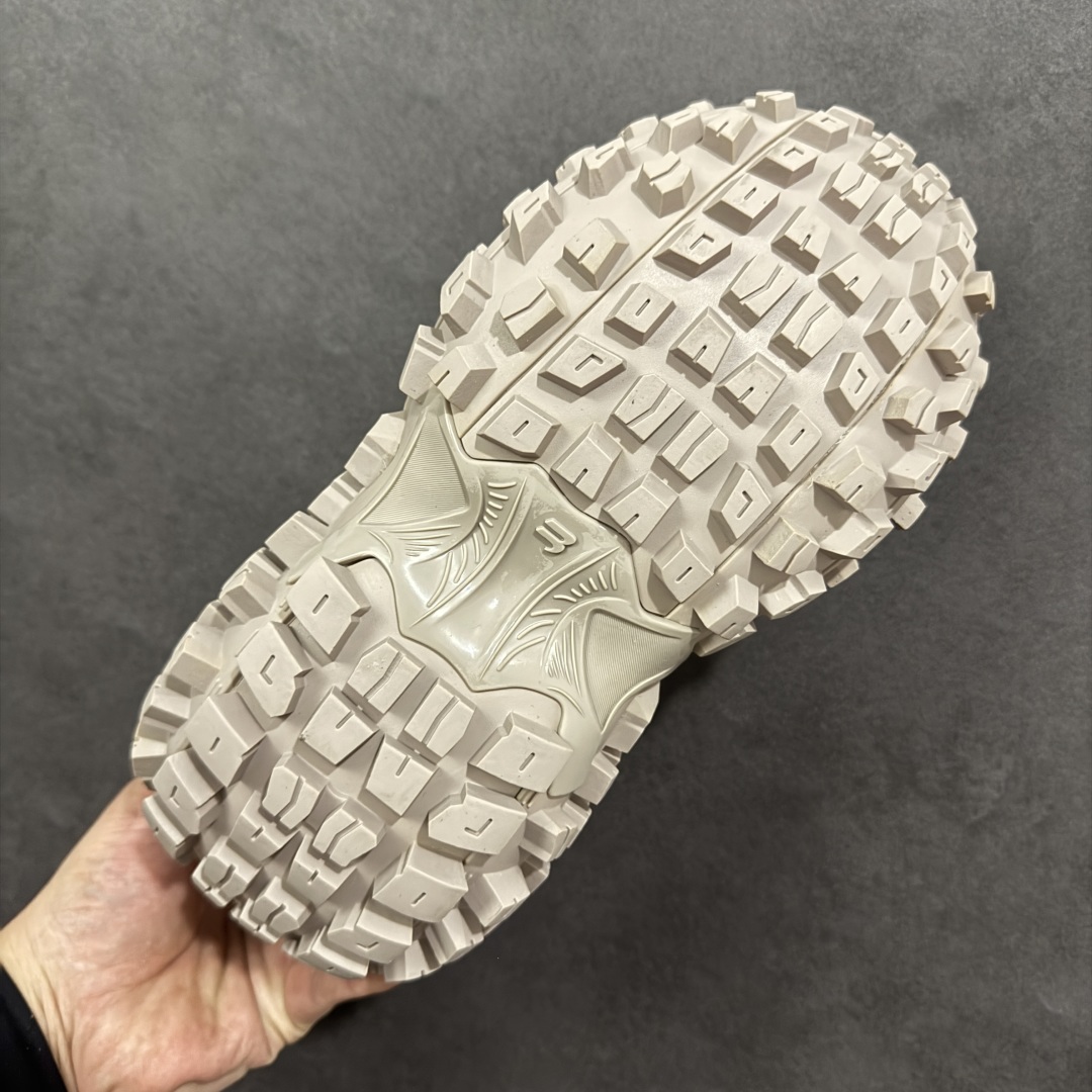 图片[9]-【Good纯原福利】巴黎世家 Balenciaga Defender 复古老爹鞋轮胎鞋 原市场5-600的货 顶级大厂出品 份量十足 售前售后保障到底 可退换 工厂白菜价清库存 价格相当给力 强推💪🏻 注意把握 手慢无 注意代发运费超重‼️ 尺码：35 36 37 38 39 40 41 42 43 44 45-选品中心