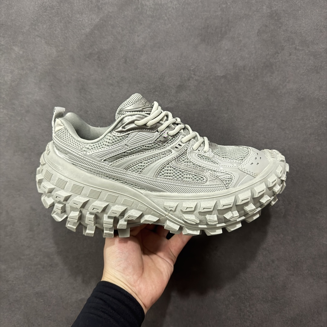 【Good纯原福利】巴黎世家 Balenciaga Defender 复古老爹鞋轮胎鞋 原市场5-600的货 顶级大厂出品 份量十足 售前售后保障到底 可退换 工厂白菜价清库存 价格相当给力 强推💪🏻 注意把握 手慢无 注意代发运费超重‼️ 尺码：35 36 37 38 39 40 41 42 43 44 45-选品中心