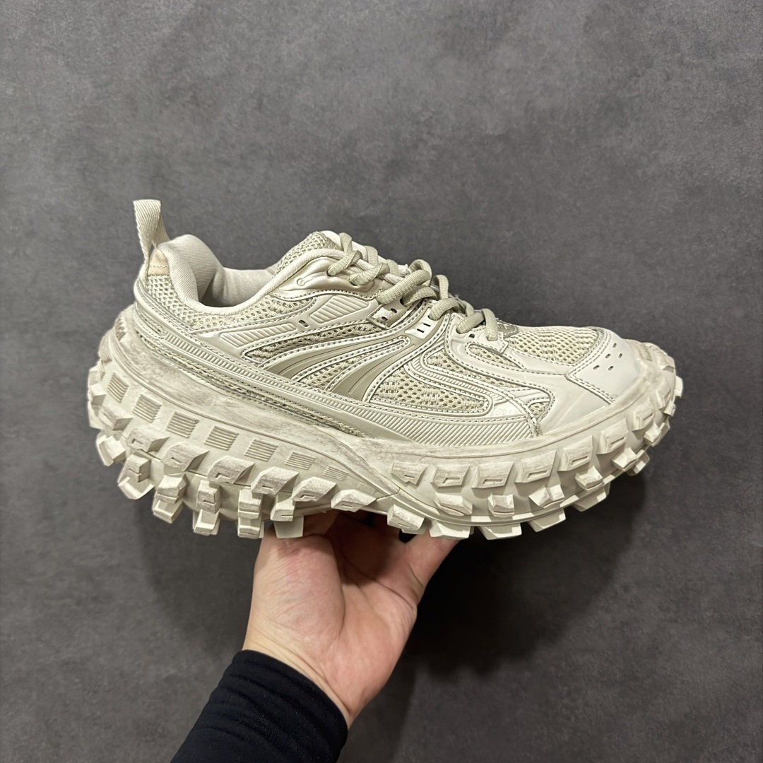 【Good纯原福利】巴黎世家 Balenciaga Defender 复古老爹鞋轮胎鞋 原市场5-600的货 顶级大厂出品 份量十足 售前售后保障到底 可退换 工厂白菜价清库存 价格相当给力 强推💪🏻 注意把握 手慢无 注意代发运费超重‼️ 尺码：35 36 37 38 39 40 41 42 43 44 45-选品中心