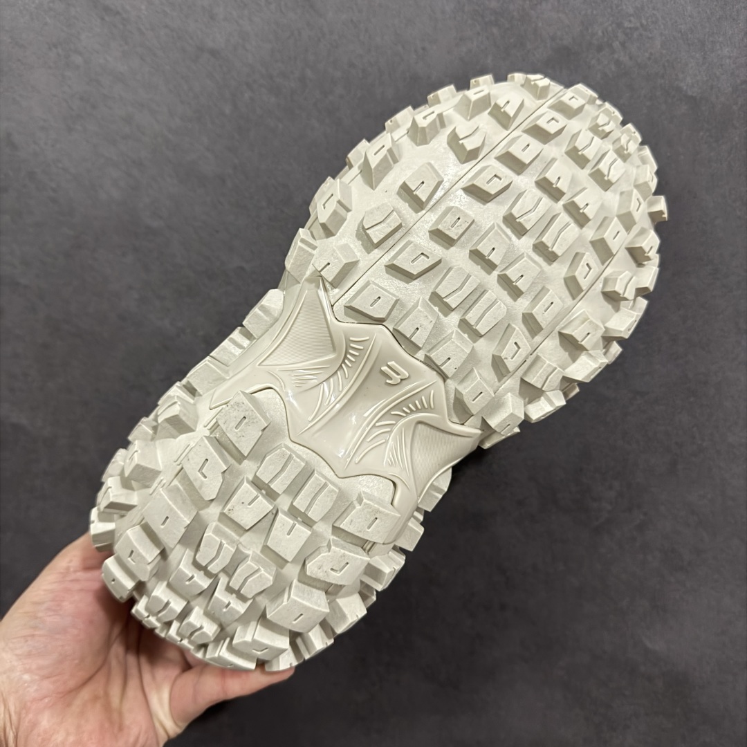 图片[9]-【Good纯原福利】巴黎世家 Balenciaga Defender 复古老爹鞋轮胎鞋 原市场5-600的货 顶级大厂出品 份量十足 售前售后保障到底 可退换 工厂白菜价清库存 价格相当给力 强推💪🏻 注意把握 手慢无 注意代发运费超重‼️ 尺码：35 36 37 38 39 40 41 42 43 44 45-选品中心