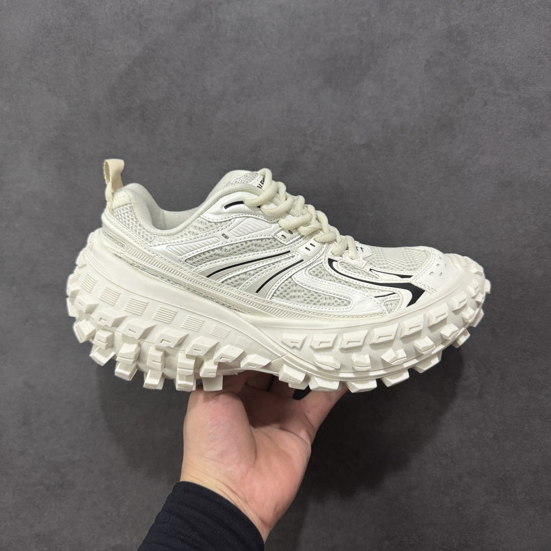 【Good纯原福利】巴黎世家 Balenciaga Defender 复古老爹鞋轮胎鞋 原市场5-600的货 顶级大厂出品 份量十足 售前售后保障到底 可退换 工厂白菜价清库存 价格相当给力 强推💪🏻 注意把握 手慢无 注意代发运费超重‼️ 尺码：35 36 37 38 39 40 41 42 43 44 45-选品中心