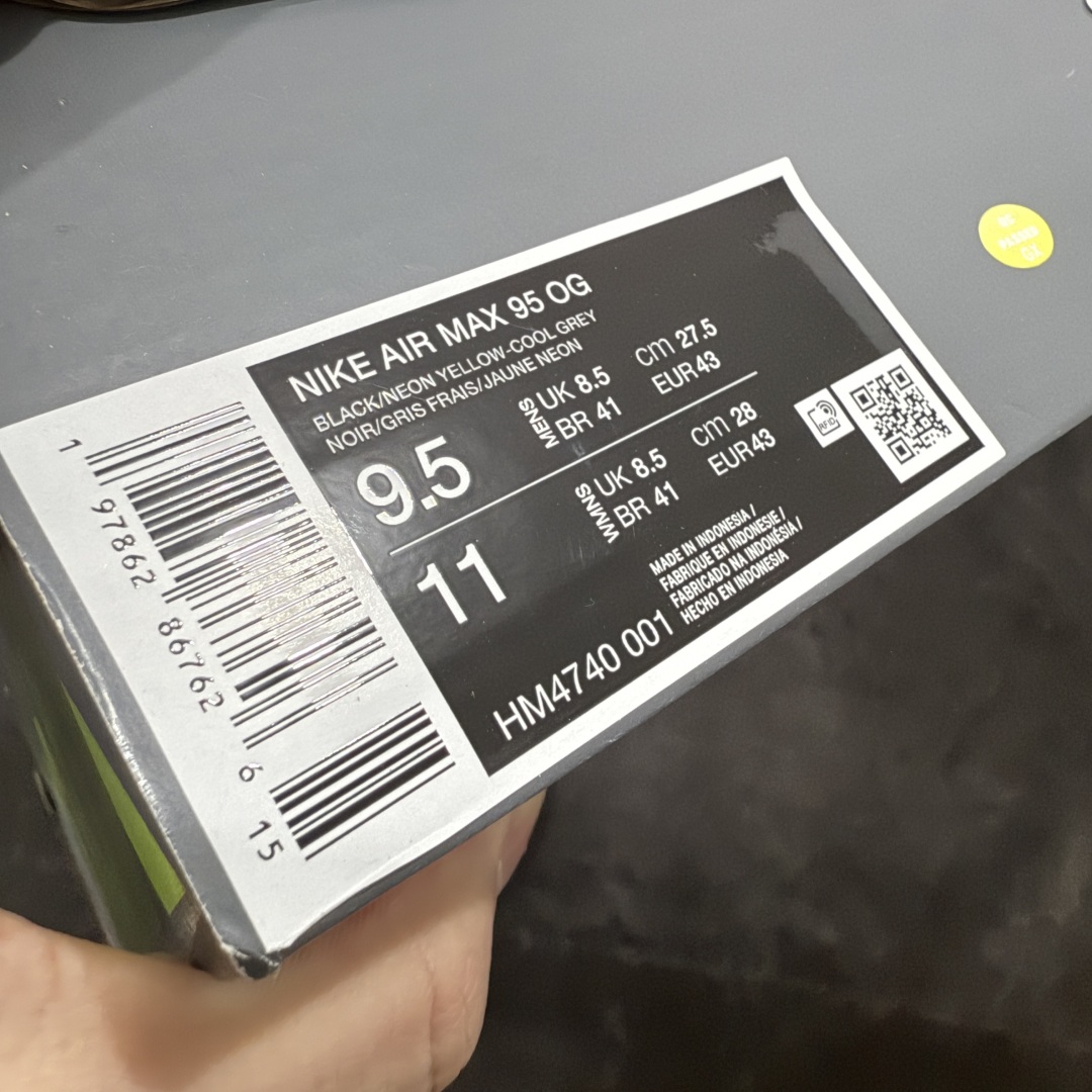 图片[9]-【GX版本】Nike Air Max 95 黑黄(2025)版出货 尺码40-48.5 货号：HM4740-001 注意⚠️区分 新款大底气垫有横磨线 报货备注2025新版 外贸顶级专供 全部配色原鞋原尺码开发生产 极致还原 一眼ZP既视感 多道QC质检   尺码：40 40.5 41 42 42.5 43 44 44.5 45 45.5 46 47.5 48.5-选品中心