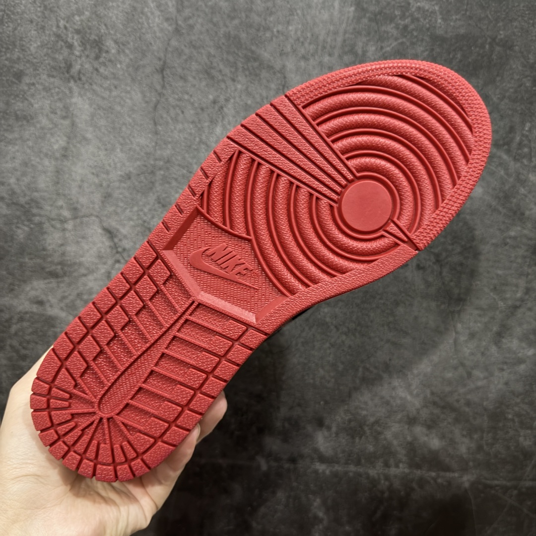 图片[9]-【清远TS版】Nike Air Jordan aj1 Retro High OG 漆皮禁穿黑红 百搭休闲文化运动篮球鞋 口碑AJ大厂出品 全系列原楦原纸板开发 原厂头层皮料加持 原厂定型后跟完美效果 裁片超高清洁度 针车 细节到位 性价比十足💪🏻 货号：555088-063 尺码：36-48.5（半）-选品中心