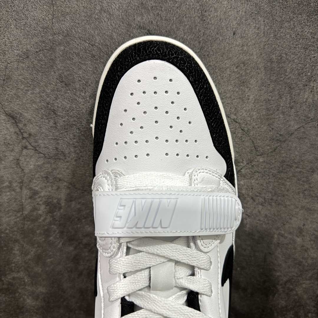 图片[5]-【黑金版本】Air Jordan Legacy AJ312 Low 低帮复古篮球鞋 黑白爆裂纹 FQ7827-110 市场独一档产物 全套原纸板楦头开发 原厂大底磨具加持立体防滑纹理 原档数据后跟TPU子母扣魔术贴 原装可视Air Sole气垫 原汁原味最完美的312代版型 唯一正确鞋头趴度弧度高度鞋身腰线 进口港宝加持 后跟自然饱满 全鞋荧光划线卡点 追求极致完美 每一双都是工艺品 多重QC质检 超越公司货的品控标准 实实在在的免检产品 鞋身采用了皮革材质打造 横跨鞋面的魔术贴十分吸睛 侧面的Swoosh Logo的一部分被鞋面遮挡了一部分 颇具玩味 魔术贴上标有NK标识 而鞋舌上是Jordan的经典红色飞翼Logo 后跟和鞋底均采用了AJ3的设计 后跟上同样也使用了经典的爆裂纹图案 尺码：36-47.5-选品中心