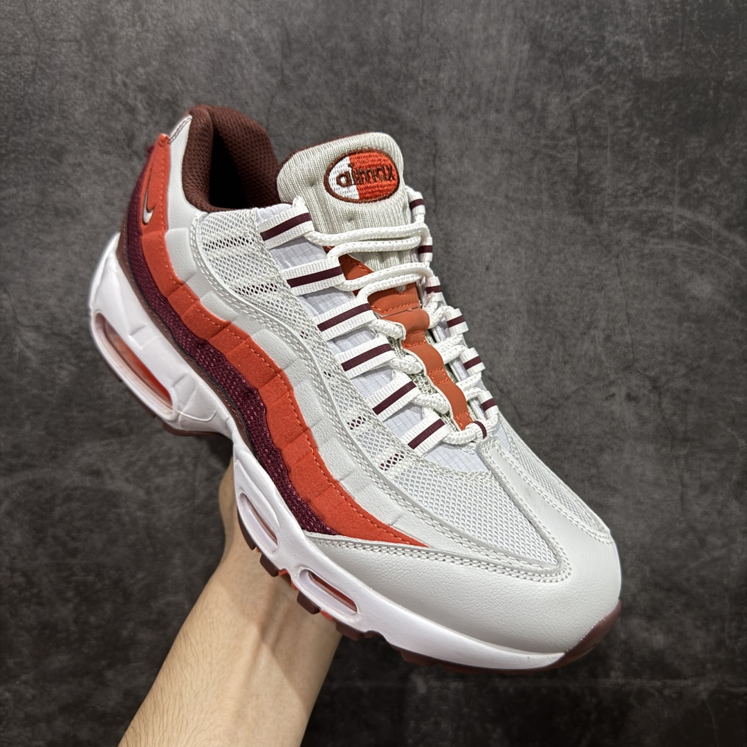 图片[3]-【PE版本】NK Air Max 95 OG 联名复古舒适气垫运动鞋 白红 DM0011-005 全部配色 原鞋开发生产 高度还原 一眼ZP既视感 男女鞋真标半码制 原楦原纸版数据开发 环保进口透气牛皮革材质 高弹EVA缓震中底组合开窗式Air气垫装置 外置防滑耐磨橡胶外底❗ 尺码： 40 40.5 41 42 42.5 43 44 44.5 45 46 47.5-选品中心