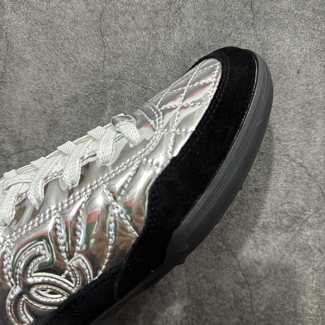 图片[6]-【莞产礼盒版本】Chanel 香奈儿最新菱格小球鞋 新款棒球鞋 莞产顶级纯原 官方最新花纹礼盒顶级包装官方同步 四季百搭 coco女孩必入 隐藏款网球鞋 秀气高级好看 非常舒适！ 鞋面原版定制胎牛油皮 牛反绒 原版进口透气绒布 小羊皮内里 原版开模碎钉钉橡胶 原厂TPU组合大底 尺码：35 36 37 38 39 40-选品中心