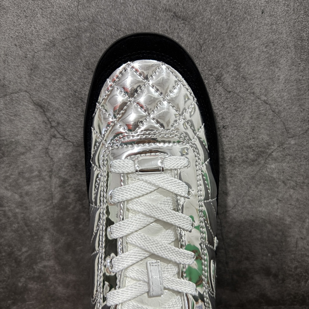 图片[5]-【莞产礼盒版本】Chanel 香奈儿最新菱格小球鞋 新款棒球鞋 莞产顶级纯原 官方最新花纹礼盒顶级包装官方同步 四季百搭 coco女孩必入 隐藏款网球鞋 秀气高级好看 非常舒适！ 鞋面原版定制胎牛油皮 牛反绒 原版进口透气绒布 小羊皮内里 原版开模碎钉钉橡胶 原厂TPU组合大底 尺码：35 36 37 38 39 40-选品中心