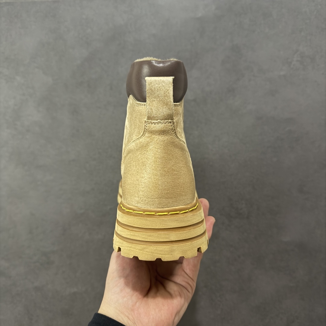 图片[4]-【公司级】2024ss秋冬新款CAT/卡特 硬汉推土机品牌经典百搭户外休闲大黄靴系列 广东大厂品质 常年主打 时尚潮流搭配 面料釆用意大利进口麂牛皮 全鞋真牛皮材料 大底到五金都是代工厂原材料制作 好货不杀猪 首单质量严格把控 全套官网统一包装 今年冬季防寒户外专用 日常随意搭配 型男必备 货号： P726539M 尺码：38 39 40 41 42 43 44 (皮鞋码)-选品中心