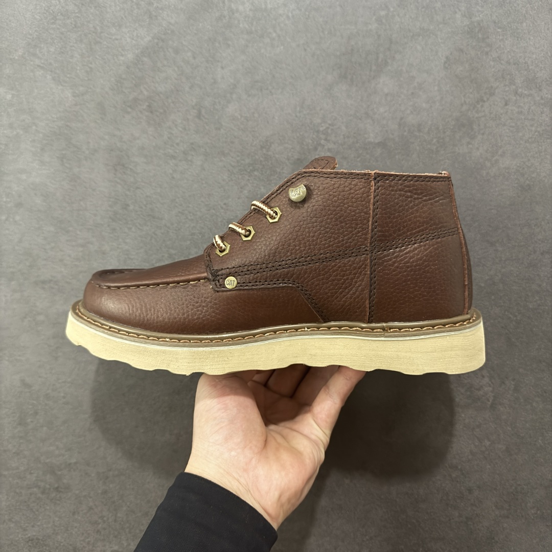 图片[2]-【公司级】2024ss秋冬新款CAT/卡特 硬汉推土机品牌经典百搭户外休闲大黄靴系列 广东大厂品质 常年主打 时尚潮流搭配 面料釆用意大利进口麂牛皮 全鞋真牛皮材料 大底到五金都是代工厂原材料制作 好货不杀猪 首单质量严格把控 全套官网统一包装 今年冬季防寒户外专用 日常随意搭配 型男必备 货号： P723603 尺码：38 39 40 41 42 43 44 (皮鞋码)-选品中心