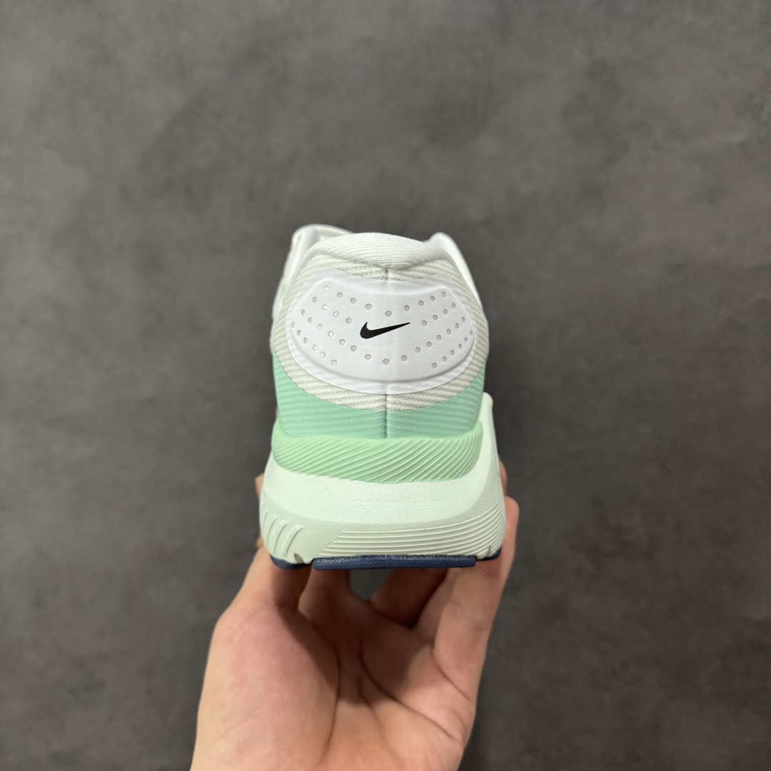 图片[4]-【公司级】Nike Air Zoom Structure 26 轻量跑鞋 鞋面采用透气工程网眼材质制作，鞋身整体轻盈舒适透气,鞋子颜色以玫红色为主色调！耐克Logo以黑色搭配，整体颜色非常协调，简约风格，让日穿的穿搭更时尚。前掌搭载Air Zoom气垫，中底采用泡棉减震科技 货号：HJ1101-100 尺码：36 36.5 37.5 38 38.5 39 40 40.5 41 42 42.5 43 44 45 编码：YBB220230-选品中心