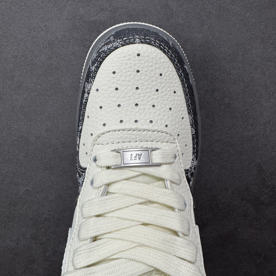 图片[8]-【定制版】NIke Air Force 107 Low “LV联名——米黑牛仔布”空军一号 低帮 运动鞋 休闲鞋 折边针车 工艺难度大 原楦头原纸板 原装鞋盒 定制五金配件 内置全掌气垫 原厂鞋底 货号：SM6668-110 尺码：36 36.5 37.5 38 38.5 39 40 40.5 41 42 42.5 43 44 44.5 45-选品中心
