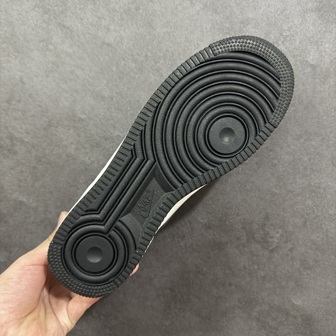 图片[9]-【定制版】Nk Air Force 1‘07 Low 联名 空军一号低帮休闲板鞋  #原楦头原纸板 原装鞋盒 定制五金配件 内置全掌气垫 原厂鞋底 货号：XJ9168-005  尺码：36 36.5 37.5 38 38.5 39 40 40.5 41 42 42.5 43 44 44.5 45-选品中心