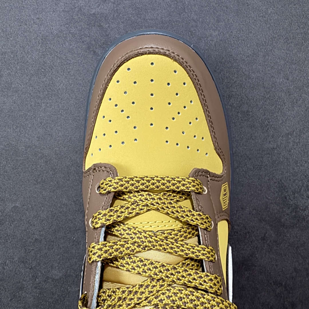 图片[7]-【定制版】Nike SB Dunk Low “古驰联名——双拼绿白勾” 高端定制 低帮休闲板鞋 定制鞋盒 大厂纯原品质出货 超高清洁度 皮料切割干净无任何毛边 细节完美 货号：DJ1988-001 尺码：36 36.5 37.5 38 38.5 39 40 40.5 41 42 42.5 43 44 44.5 45-选品中心