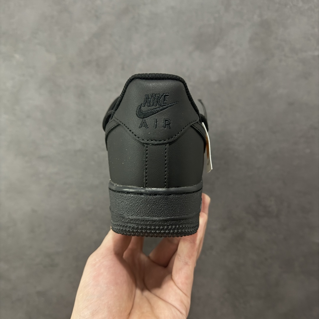 图片[4]-【定制版】“密码终局”✨订制空军一号板鞋 该定制版球鞋选用原鞋款为Nike Air Force 1\’07空军一号低帮，设计灵感来源于彩色珠珠,整体以黑色为主色 调保留板鞋招牌造型,遵从极简风设计原则又保留鞋子的层次感和设计感。搭配上五彩的珠子,突出色彩,使鞋子在整体在日常百搭的基础上,又显得潮流感十足经典黑配色,彰显简约时尚。 货号：FQ5296-101 尺码：36 36.5 37.5 38 38.5 39 40 40.5 41 42 42.5 43 44 44.5 45 编码：HXSA310320-选品中心