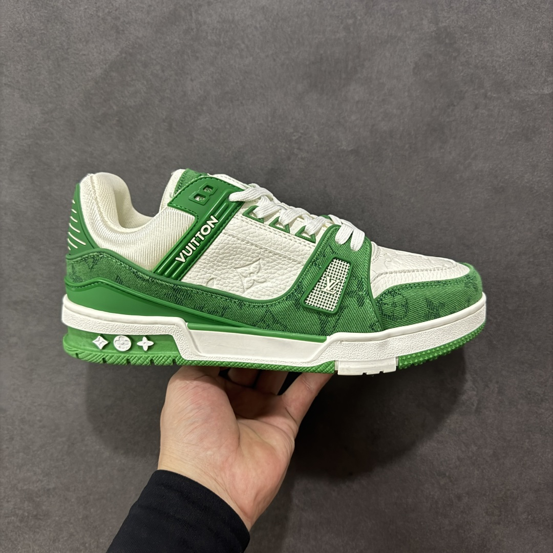 图片[6]-【GQ福利】LV Trainer 系列 经典低帮系带休闲运动百搭板鞋 原包装 原产高性价比 采用皮革鞋面材质 内里小羊皮打造及去味海玻璃脚垫，空胶工艺，外置耐磨橡胶大底 外贸客订回流 白菜价跑量 尺码：36-46-选品中心