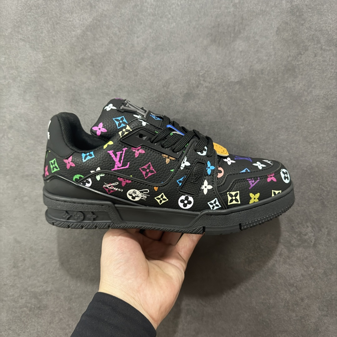 图片[14]-【GQ福利】LV Trainer 系列 经典低帮系带休闲运动百搭板鞋 原包装 原产高性价比 采用皮革鞋面材质 内里小羊皮打造及去味海玻璃脚垫，空胶工艺，外置耐磨橡胶大底 外贸客订回流 白菜价跑量 尺码：36-46-选品中心