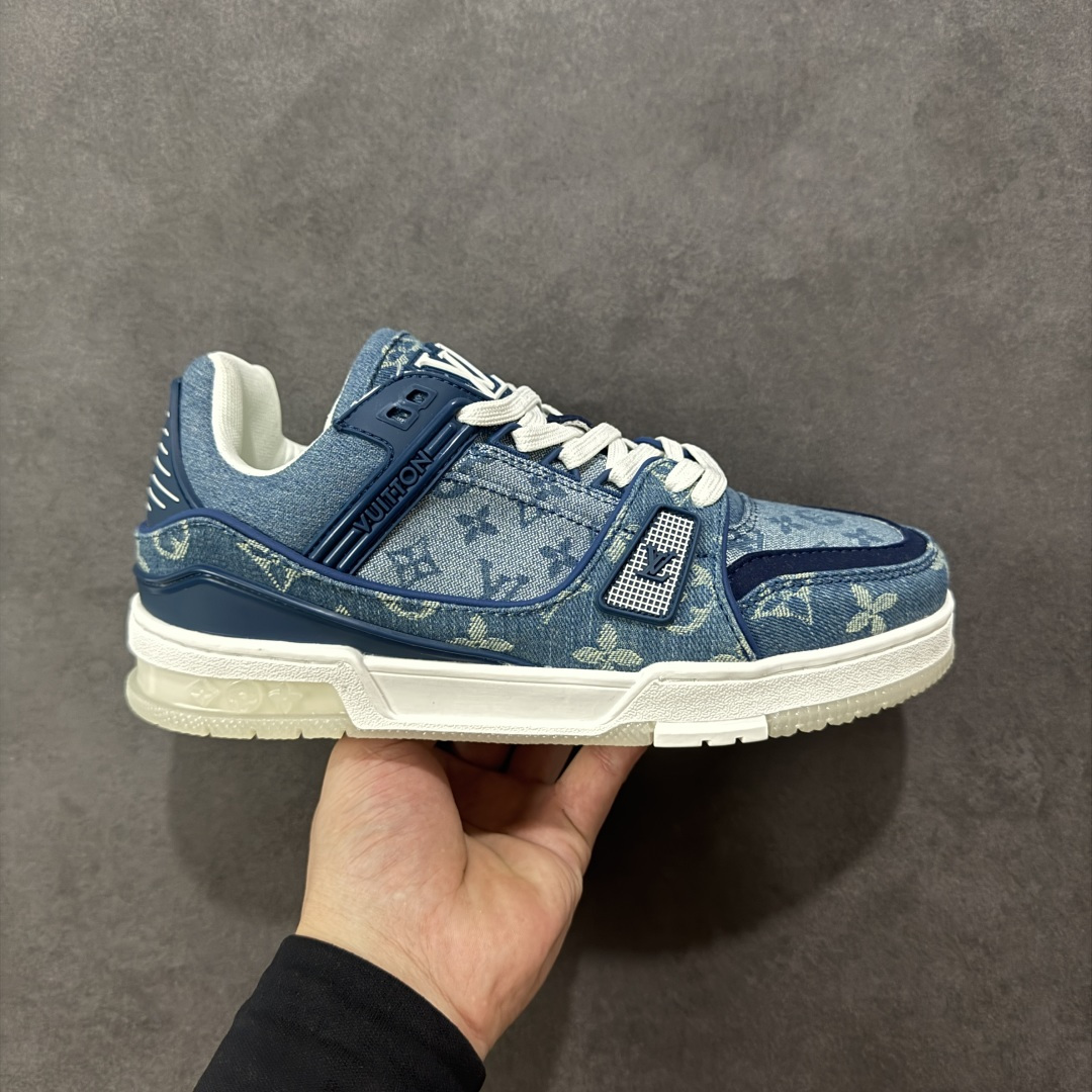 图片[4]-【GQ福利】LV Trainer 系列 经典低帮系带休闲运动百搭板鞋 原包装 原产高性价比 采用皮革鞋面材质 内里小羊皮打造及去味海玻璃脚垫，空胶工艺，外置耐磨橡胶大底 外贸客订回流 白菜价跑量 尺码：36-46-选品中心