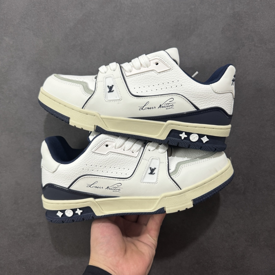 图片[11]-【GQ福利】LV Trainer 系列 经典低帮系带休闲运动百搭板鞋 原包装 原产高性价比 采用皮革鞋面材质 内里小羊皮打造及去味海玻璃脚垫，空胶工艺，外置耐磨橡胶大底 外贸客订回流 白菜价跑量 尺码：36-46-选品中心