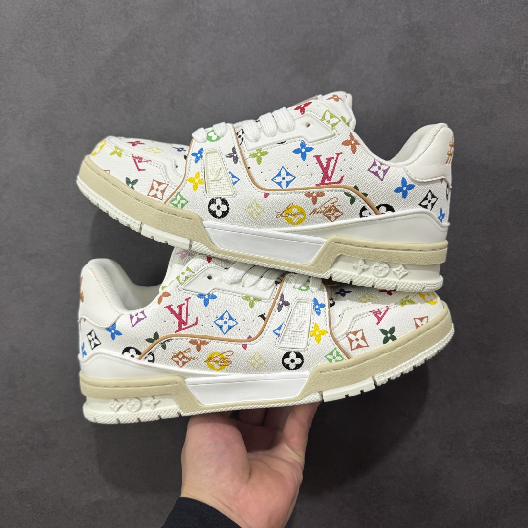 图片[9]-【GQ福利】LV Trainer 系列 经典低帮系带休闲运动百搭板鞋 原包装 原产高性价比 采用皮革鞋面材质 内里小羊皮打造及去味海玻璃脚垫，空胶工艺，外置耐磨橡胶大底 外贸客订回流 白菜价跑量 尺码：36-46-选品中心