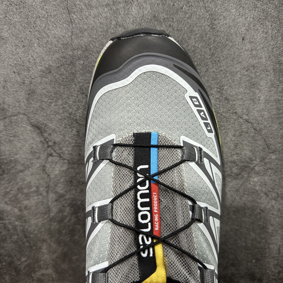 图片[5]-【巅峰版】 Salomon XT-6 萨洛蒙复古潮流户外机能登山跑鞋 477390 纯原外贸平台特供订单 耗时半年巨作 全套原纸板楦头开发 原厂特供网布配套加持 确保原汁原味 完美呈现版型 原档数据独家私模五层组合大底 原装Ortholite轻量化鞋垫 中底布带钢印编号 原厂TPU锁扣 进口港宝加持 后跟自然饱满 还原公司包裹性 鞋面以“锯齿”状的包裹系统呈现 在基色底之下加入了各种色点缀 将公司的最新技术和时尚前卫的造型融入耐用的长跑款式中 鞋面由 TPU 薄膜制成 并焊接在高耐磨网眼上 使其既时尚又坚固 由 ACS底盘支撑 可增强稳定性和支撑力 以及由橡胶凸耳 Contragrip外底覆盖的 EVA 缓冲中底 旨在应对崎岖的地形 鞋舌上的彩色Salomon 标签、Quicklace 系统以及鞋头、鞋舌和鞋跟上的附加品牌使细节更加完美 让穿着者可以轻松驾驭户外与通勤下的任何运动生活场景 无缝鞋身户外随意纵横 颜值与脚感兼备 出街通勤 绝对非常吸睛 你值得拥有 尺码：36 36.5 37.5 38 38.5 39 40 40.5 41 42 42.5 43 44 44.5 45-选品中心