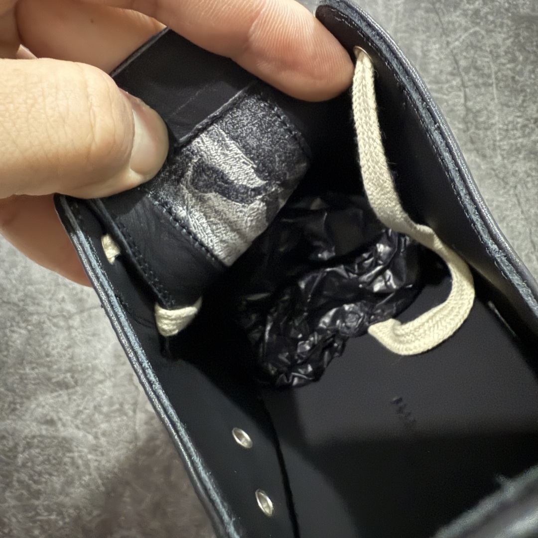 图片[7]-【XC2.0升级版】Rick Owens Vintage Low-Top Sneakers RO中帮西瓜头系列暗黑高街经典增高休闲运动板鞋 原厂皮批次上线 无需任何文案吹嘘！货硬就是王道！ 独家购入2025最新原鞋开发！重新调整最新批次细节！ 升级采用原厂粒面小牛皮打造！同步官方配备同规格材料布袋！标配原盒 加固硬盒外套 高标准出货！ PS：退换布袋丢失扣20 请知悉！ 尺码：38-45-选品中心